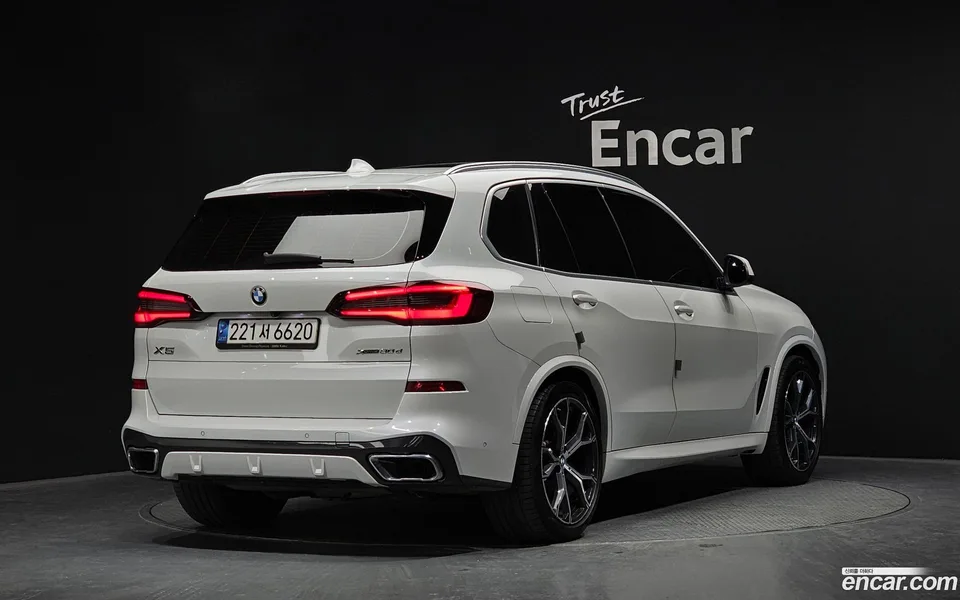 BMW X5 xDrive 30d M 2022 — миниатюра 2