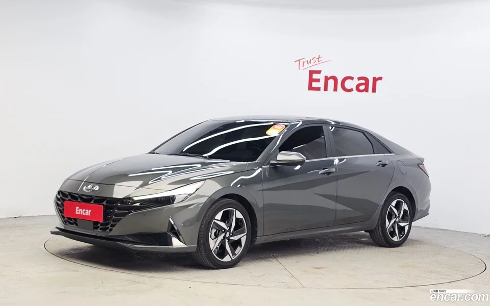 Hyundai Avante 1.6 2022 — фото 1, купить с доставкой в Москву