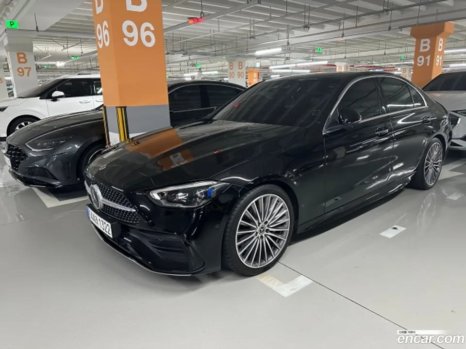 Mercedes-Benz C-Class C300 4MATIC AMG Line 2023 — миниатюра 3