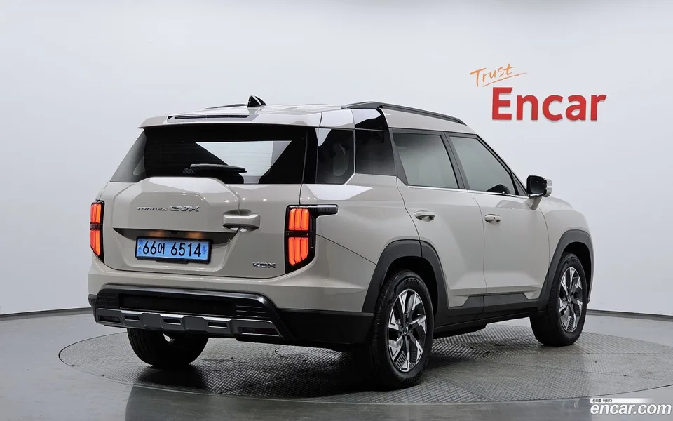 KG Mobility Torres EVX E7 2024 — миниатюра 2
