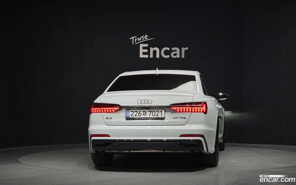 Audi A6 45 TFSI 2025 — миниатюра 4