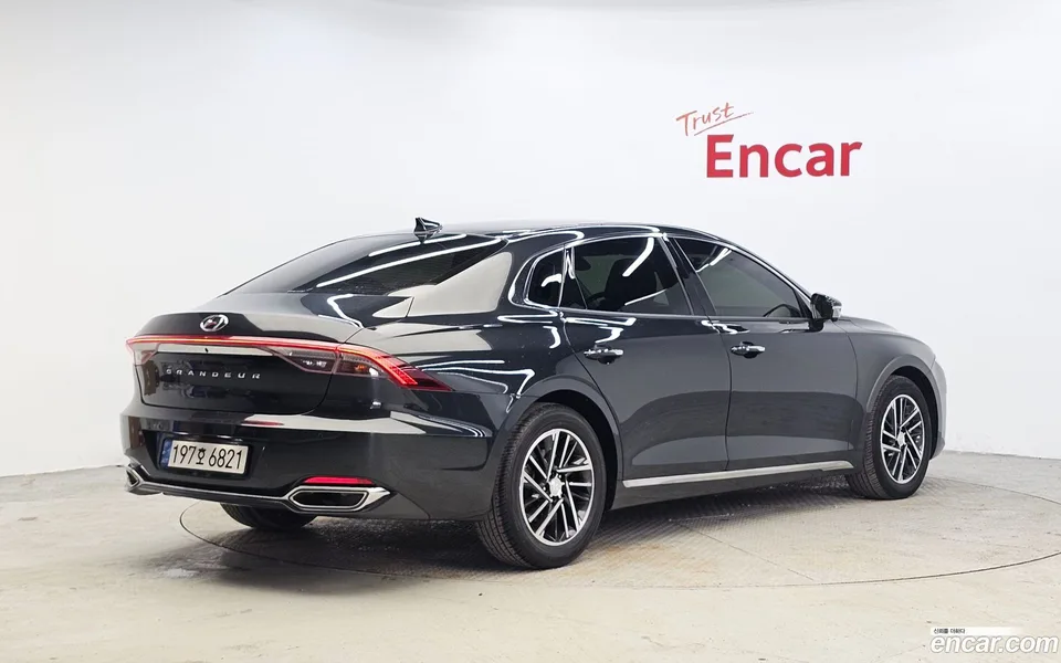 Hyundai Grandeur IG 2.5 2022 — миниатюра 2