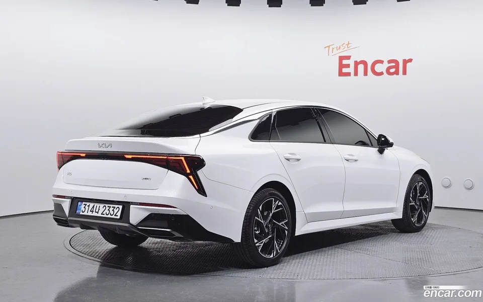 Kia K5 Hybrid 2026 — миниатюра 2