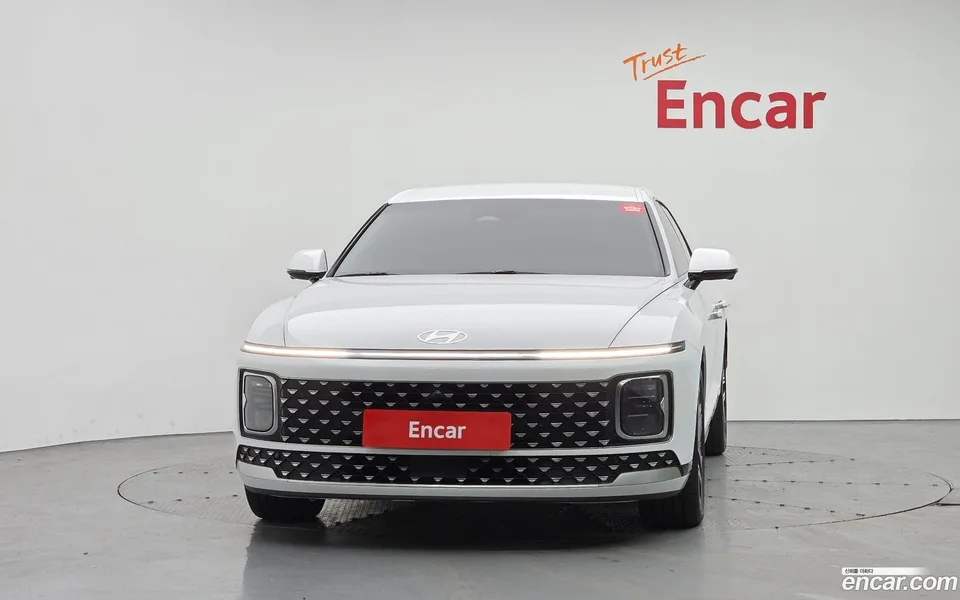 Hyundai Grandeur Hybrid 2023 — миниатюра 3