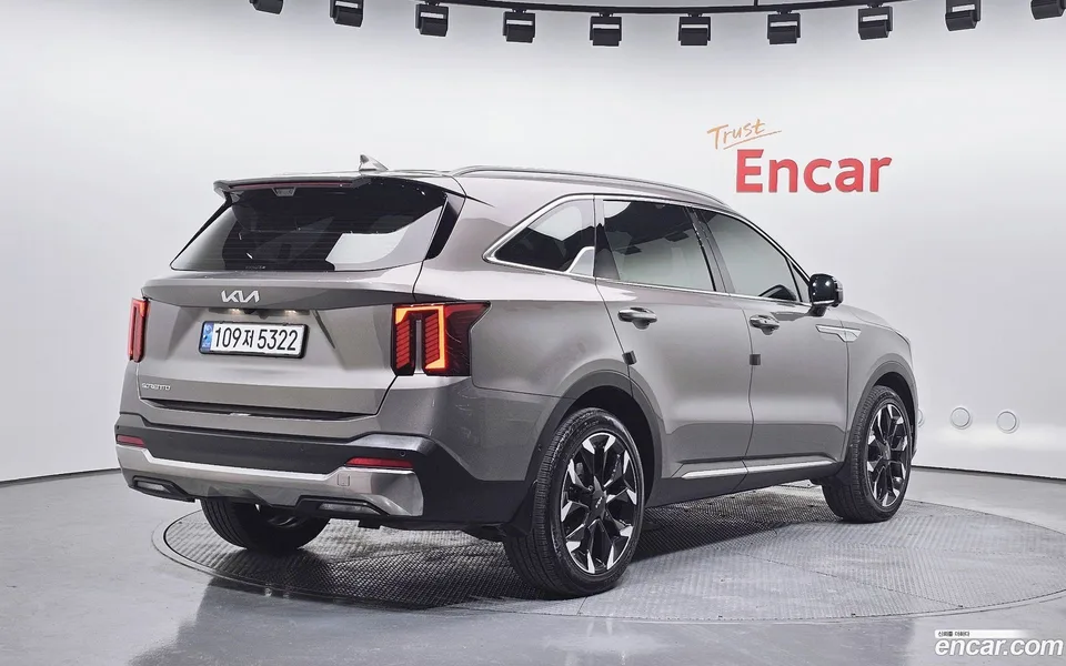 Kia Sorento 2.5T 2WD 2024 — миниатюра 2