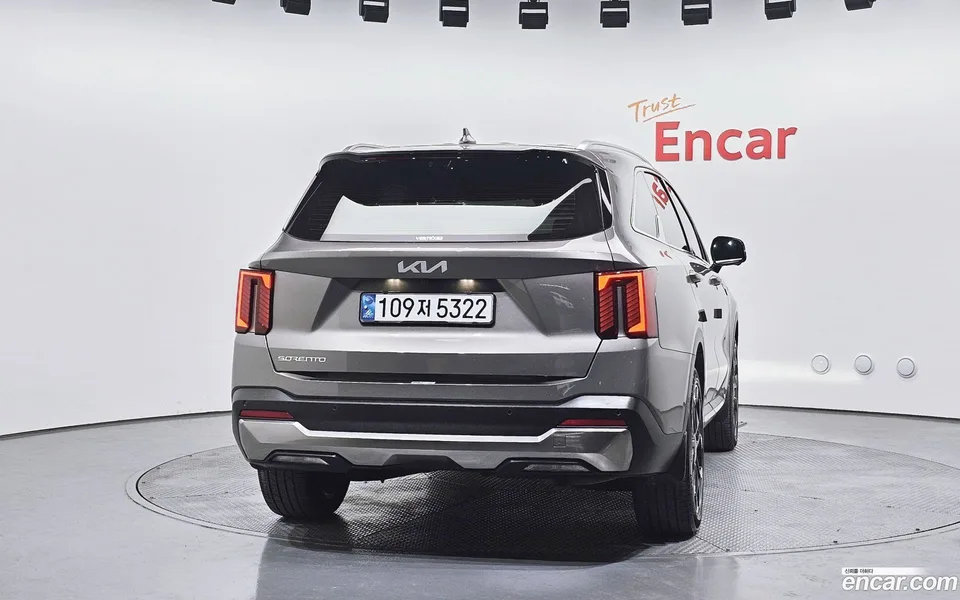 Kia Sorento 2.5T 2WD 2024 — миниатюра 4