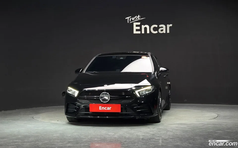 Mercedes-Benz A-Class AMG A35 4MATIC 2022 — миниатюра 3