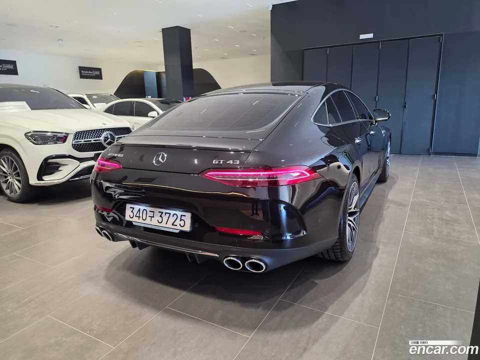 Mercedes-Benz AMG GT 4 43 4MATIC+ 2025 — миниатюра 2