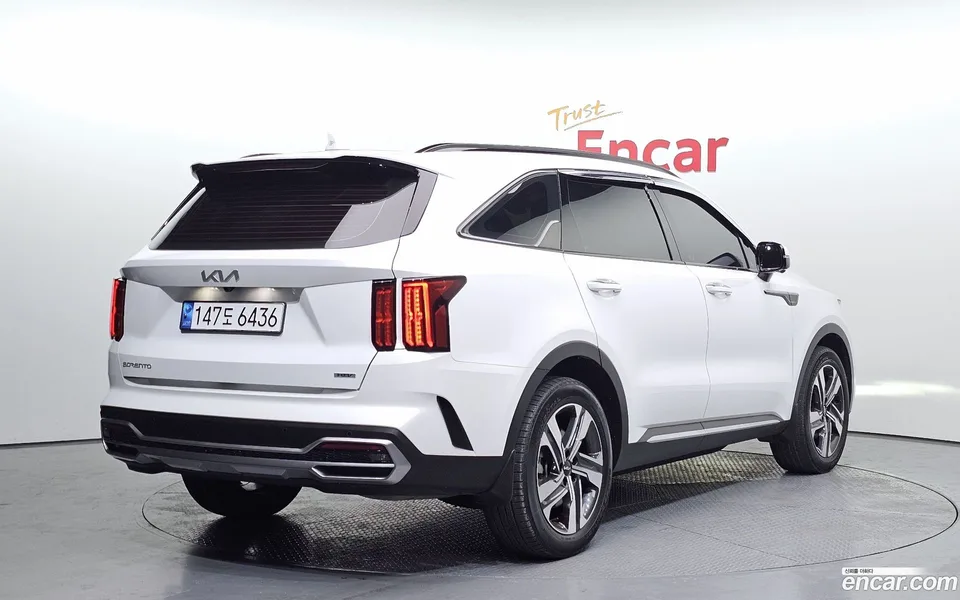 Kia Sorento HEV 1.6 4WD 2023 — миниатюра 2