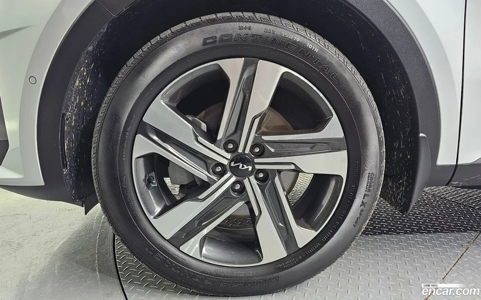 Kia Sorento HEV 1.6 4WD 2023 — миниатюра 5