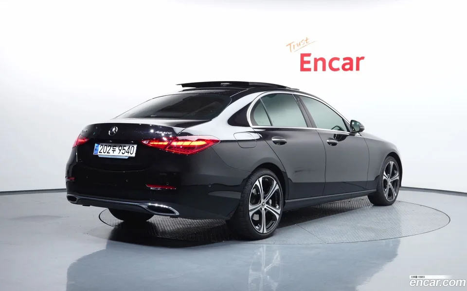 Mercedes-Benz C-Class C300 4MATIC 2023 — миниатюра 2