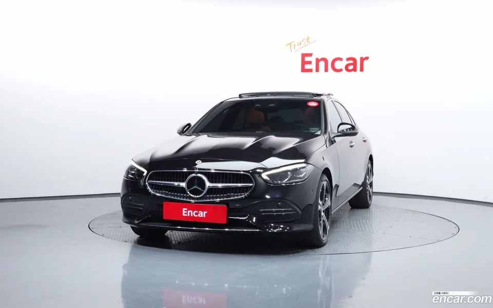 Mercedes-Benz C-Class C300 4MATIC 2023 — миниатюра 3