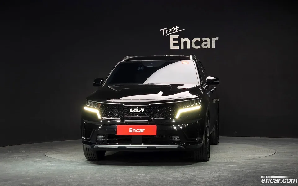 Kia Sorento HEV 1.6 2WD 2023 — миниатюра 3