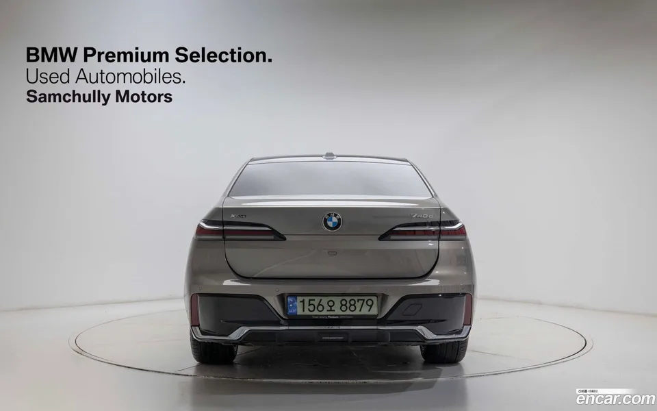 BMW 7 Series 740d xDrive M 2024 — миниатюра 3