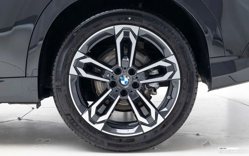 BMW X2 xDrive20i M 2025 — миниатюра 5