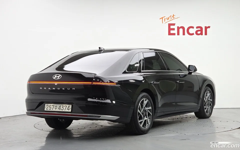 Hyundai Grandeur 3.5 2WD 2023 — миниатюра 2