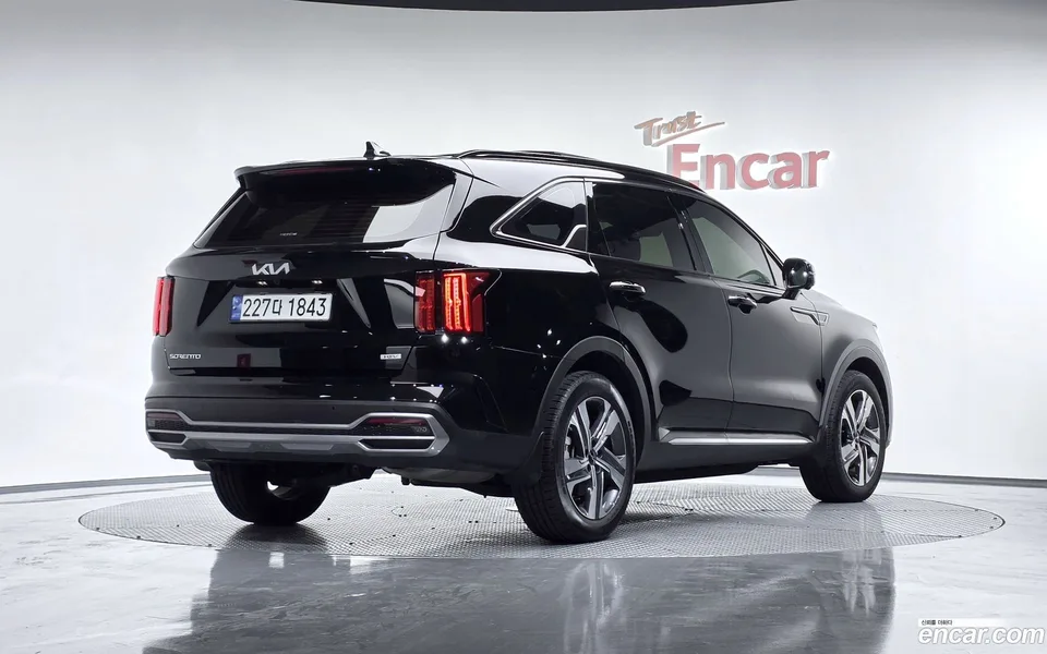 Kia Sorento HEV 1.6 2WD 2023 — миниатюра 2