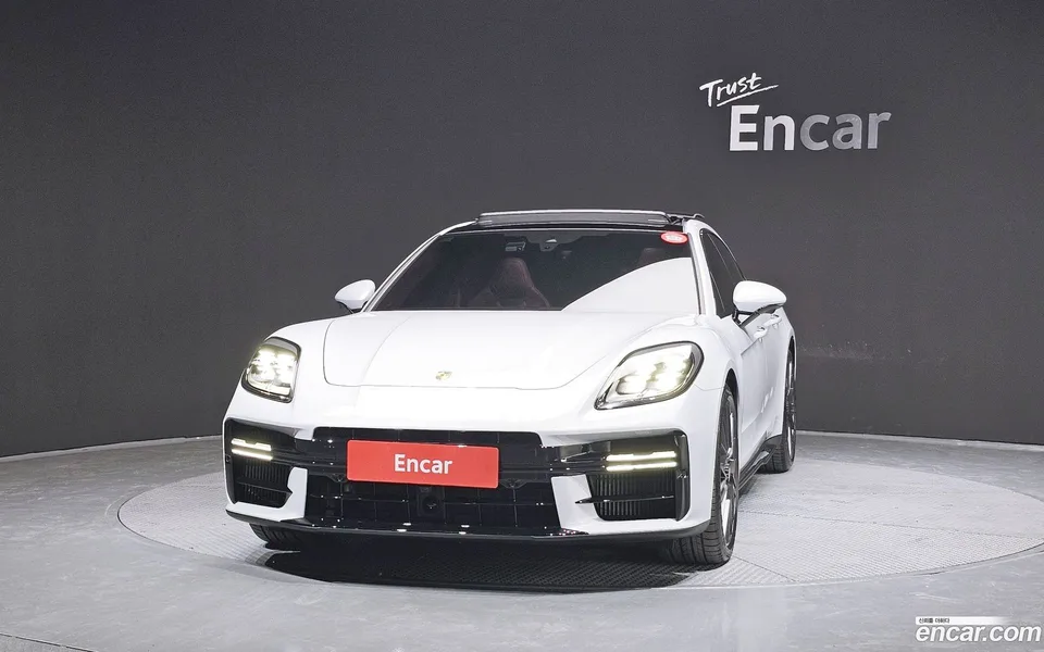 Porsche Panamera (976) 4.0 GTS 2025 — миниатюра 3