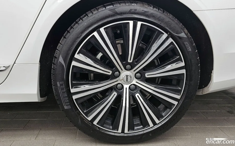 Volvo S90 B5 2023 — миниатюра 5