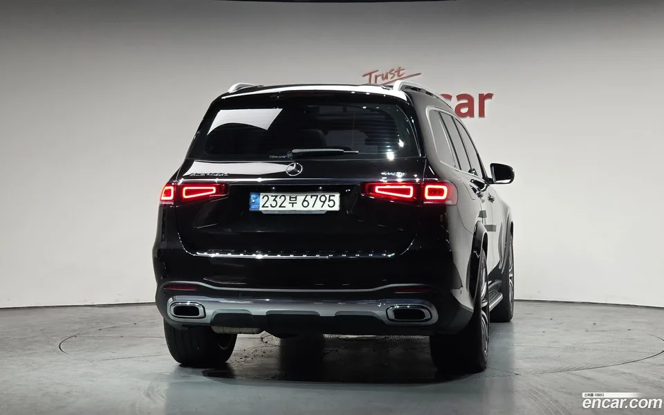 Mercedes-Benz GLS-Class GLS400d 4MATIC 2023 — миниатюра 4