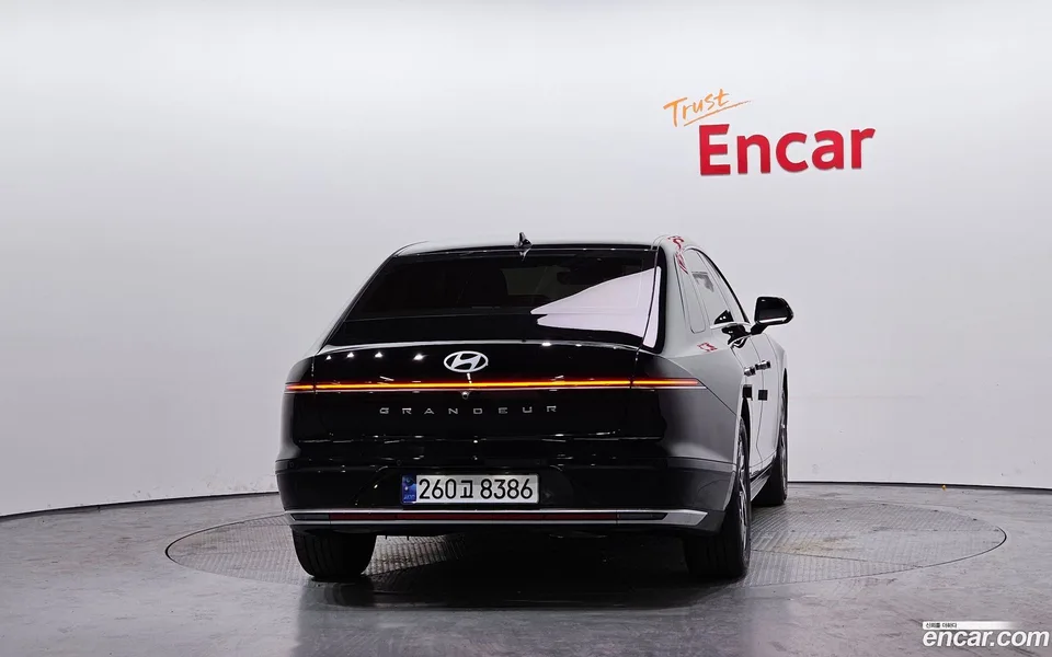 Hyundai Grandeur 2.5 2WD 2022 — миниатюра 4