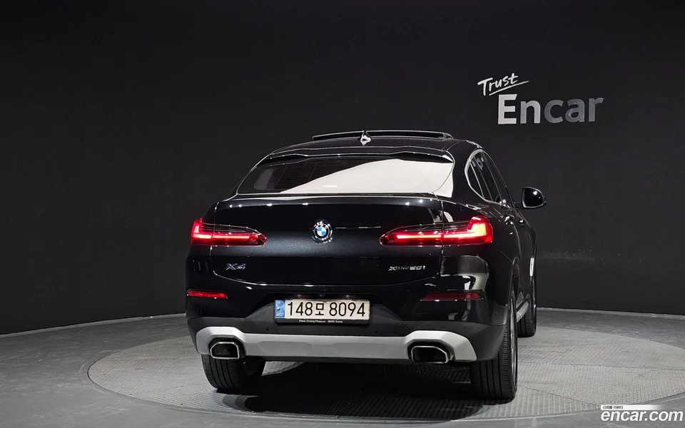 BMW X4 xDrive20i xLine 2022 — миниатюра 4