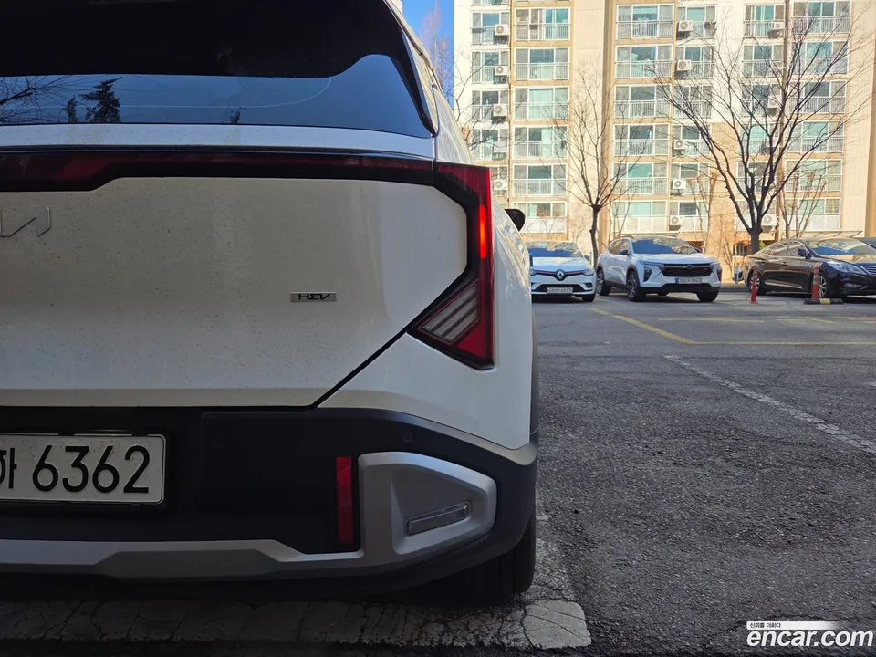 Kia Seltos HEV 1.6 2WD 2026 — фото 1, купить с доставкой в Москву
