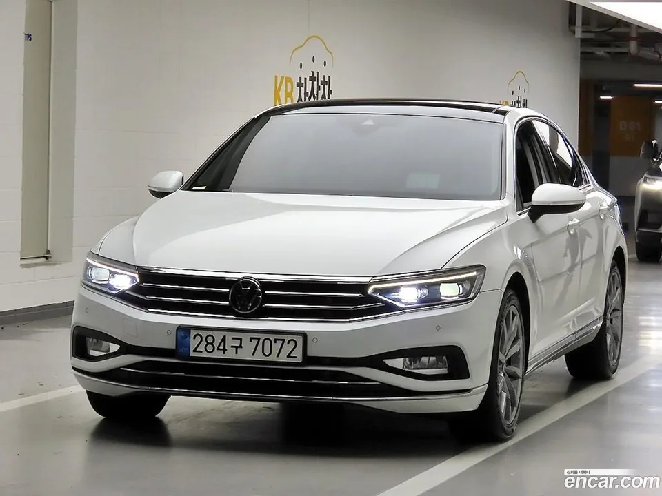 Volkswagen Passat GT 2.0 TDI 2022 — миниатюра 2