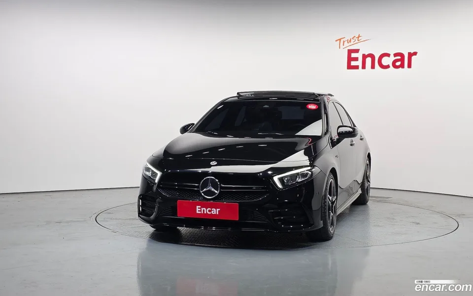 Mercedes-Benz A-Class AMG A35 4MATIC 2022 — миниатюра 3
