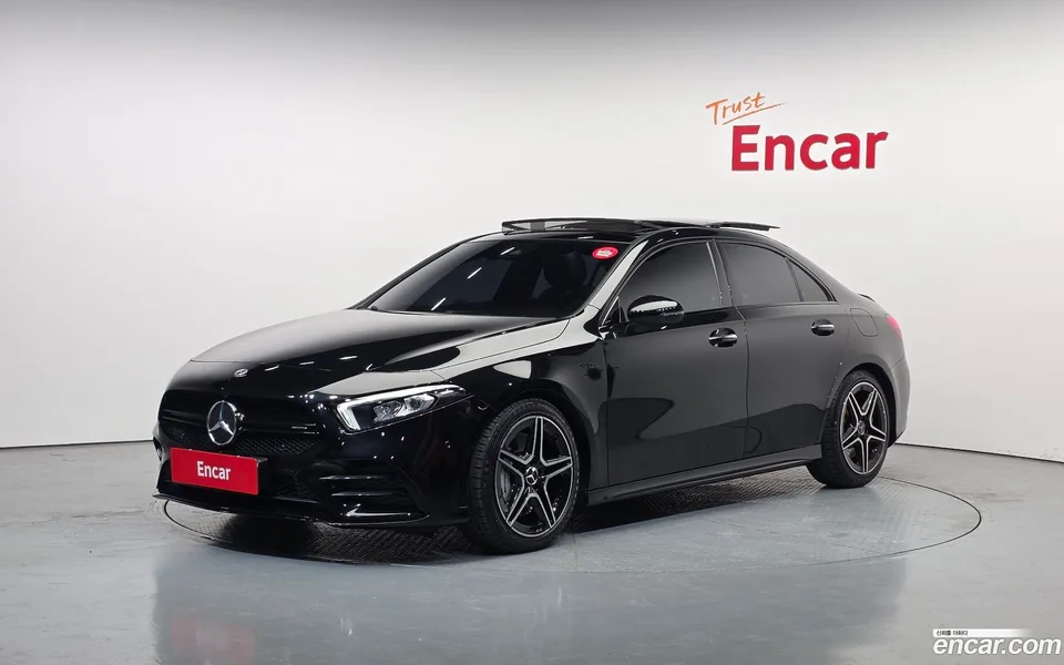 Mercedes-Benz A-Class AMG A35 4MATIC 2022 — фото 1, купить с доставкой в Москву