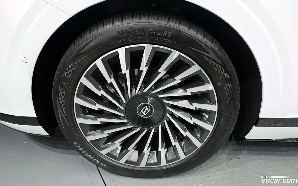 Hyundai Grandeur Hybrid 2025 — миниатюра 5