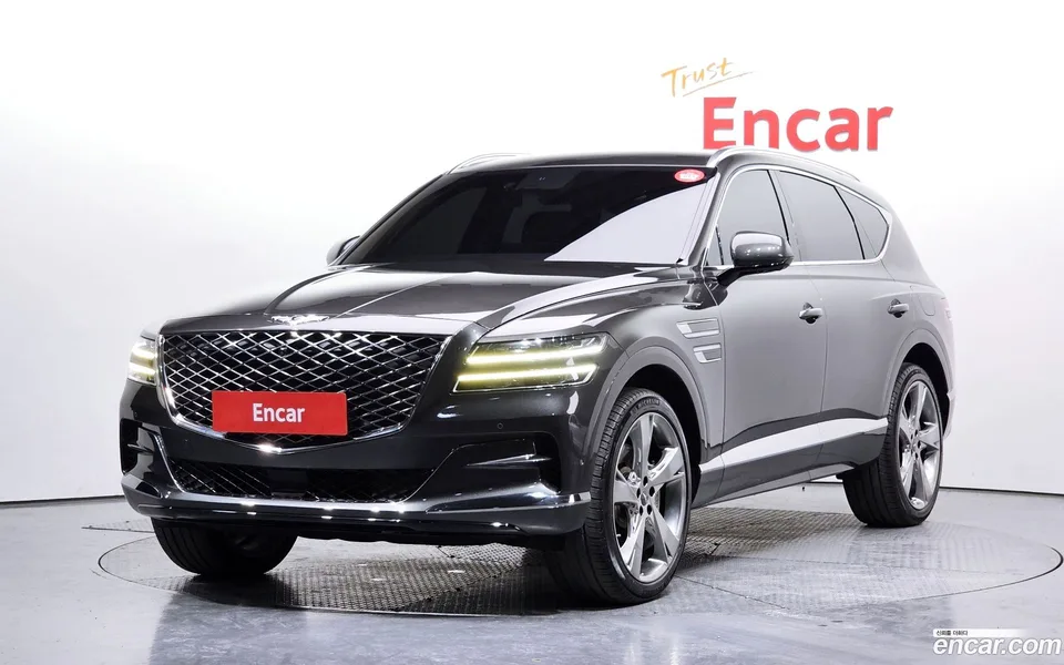 Genesis GV80 2.5T AWD 2023 — фото 1, купить с доставкой в Москву