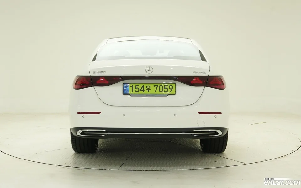 Mercedes-Benz E-Class E450 4MATIC 2024 — миниатюра 4
