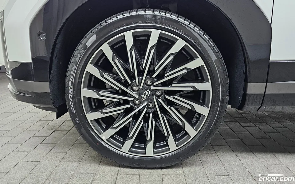 Hyundai SantaFe 2.5T 2WD 2024 — миниатюра 5