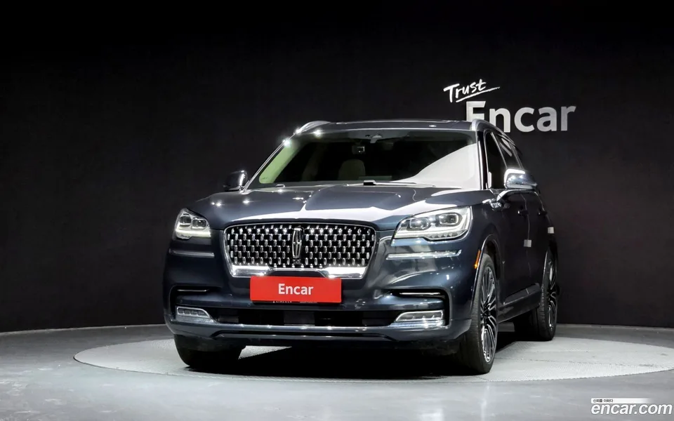 Lincoln Aviator 3.0 AWD 2022 — миниатюра 3
