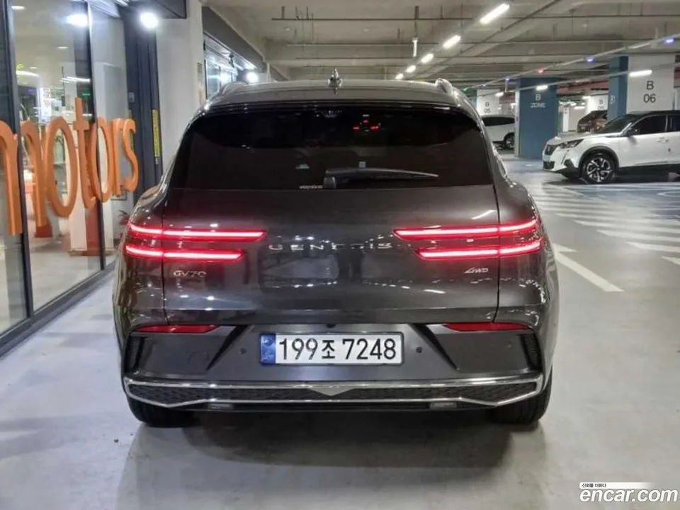 Genesis GV70 2.5T AWD 2025 — миниатюра 4