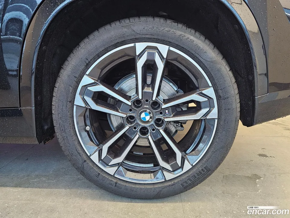 BMW X1 xDrive 20i M 2025 — миниатюра 5