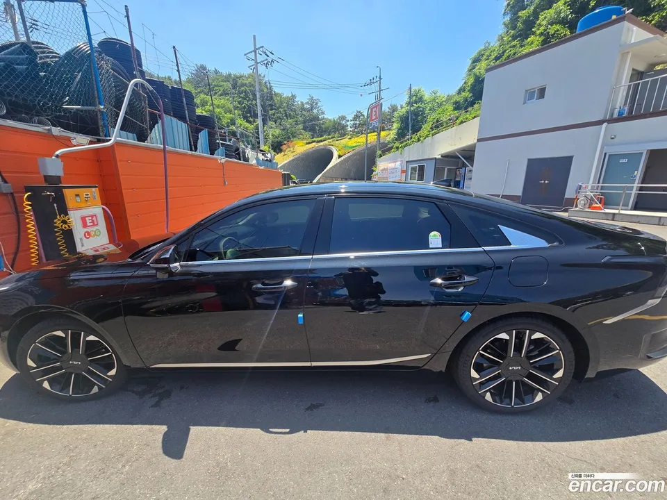 Kia K8 Hybrid 2025 — миниатюра 3