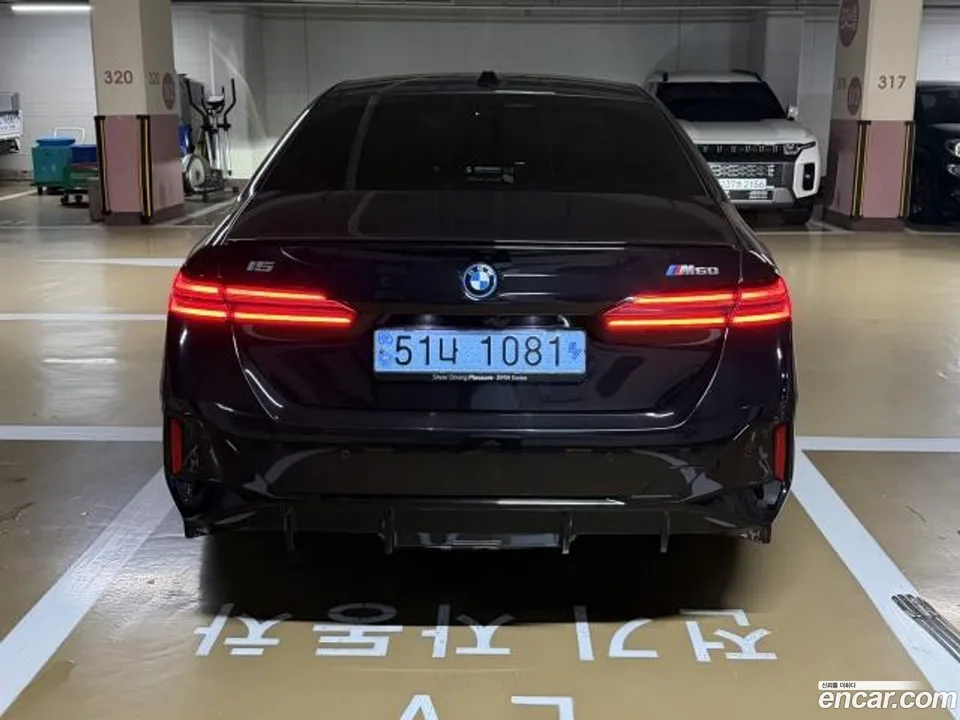 BMW i5 M60 xDrive 2024 — миниатюра 4