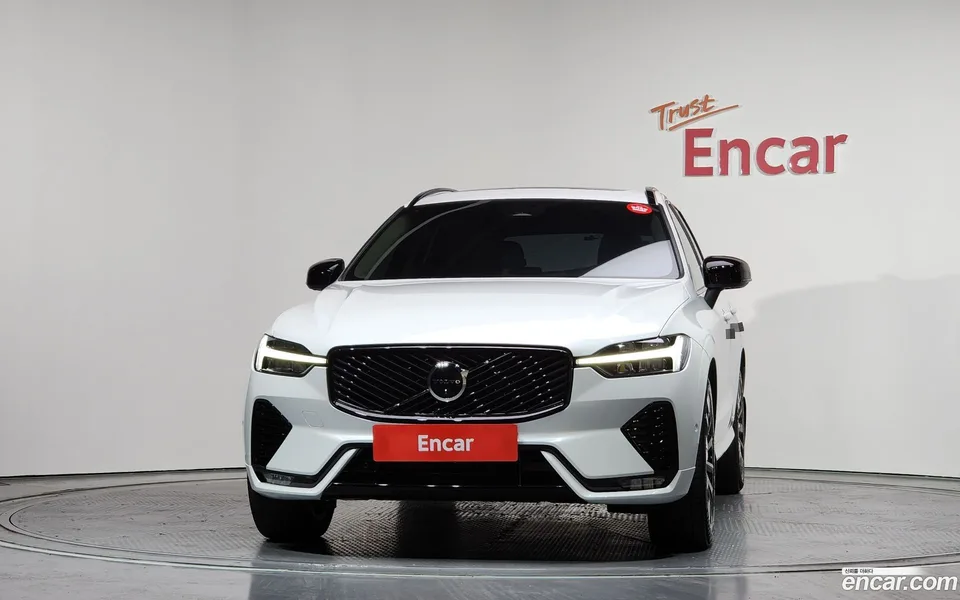 Volvo XC60 B5 2025 — миниатюра 3