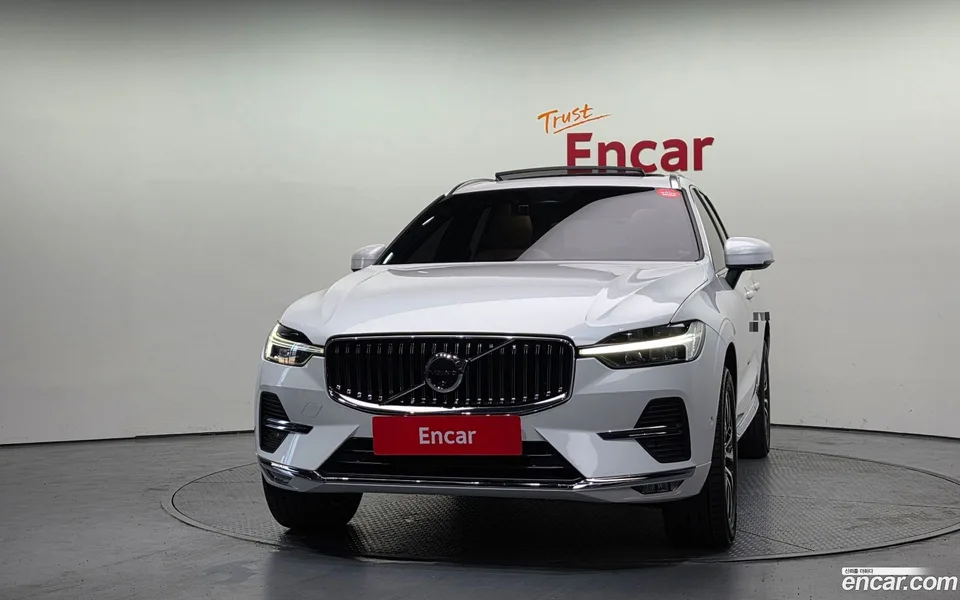 Volvo XC60 B5 2023 — миниатюра 3