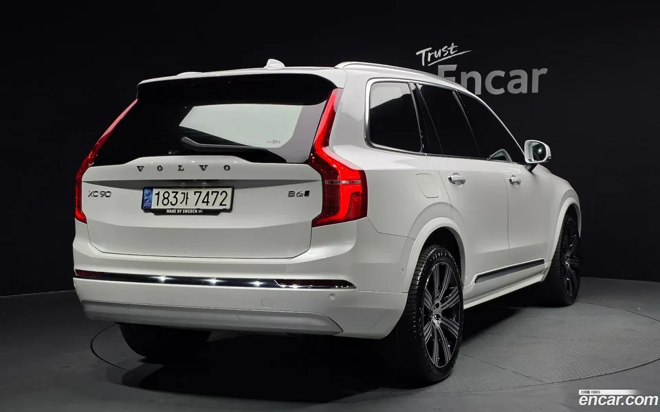 Volvo XC90 B6 2022 — миниатюра 2