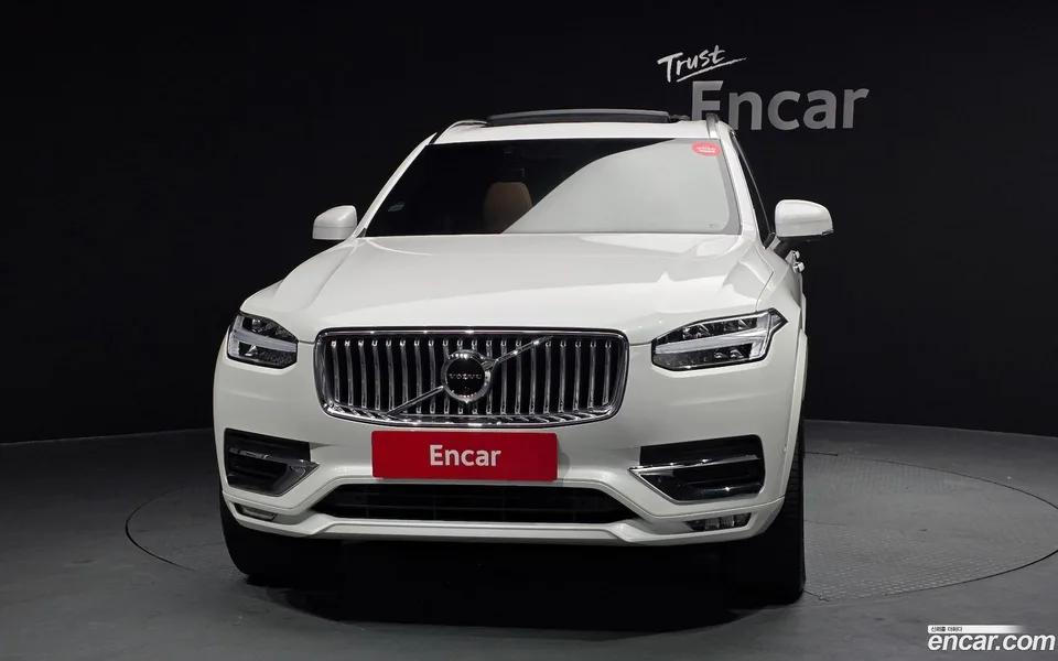 Volvo XC90 B6 2022 — миниатюра 3