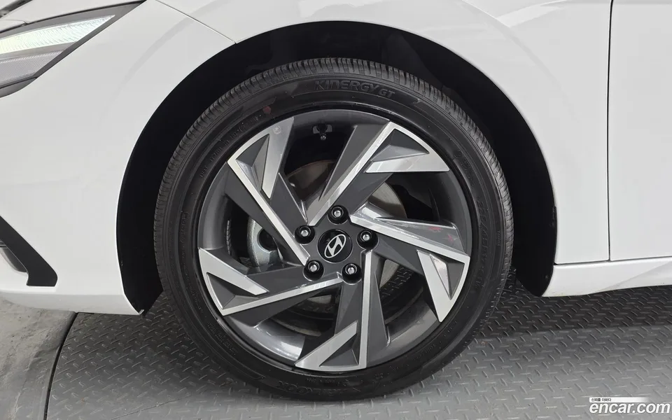 Hyundai Avante CN7 1.6 2024 — миниатюра 5