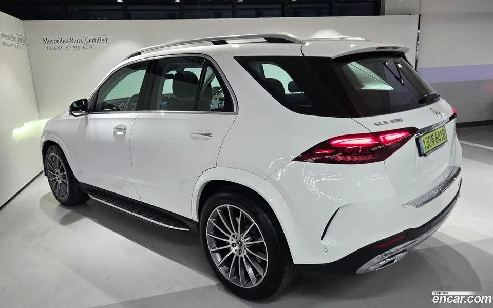Mercedes-Benz GLE-Class GLE450 4MATIC 2025 — миниатюра 3