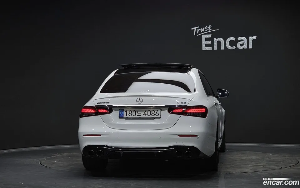 Mercedes-Benz E-Class E53 AMG 4MATIC+ 2022 — миниатюра 4