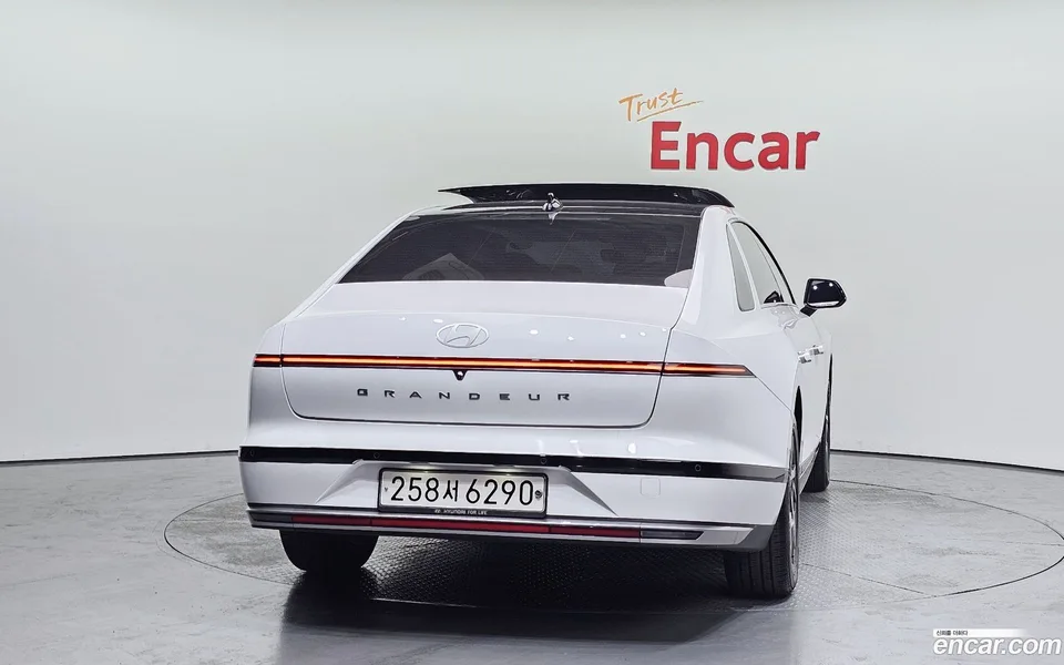 Hyundai Grandeur 2.5 2WD 2023 — миниатюра 4