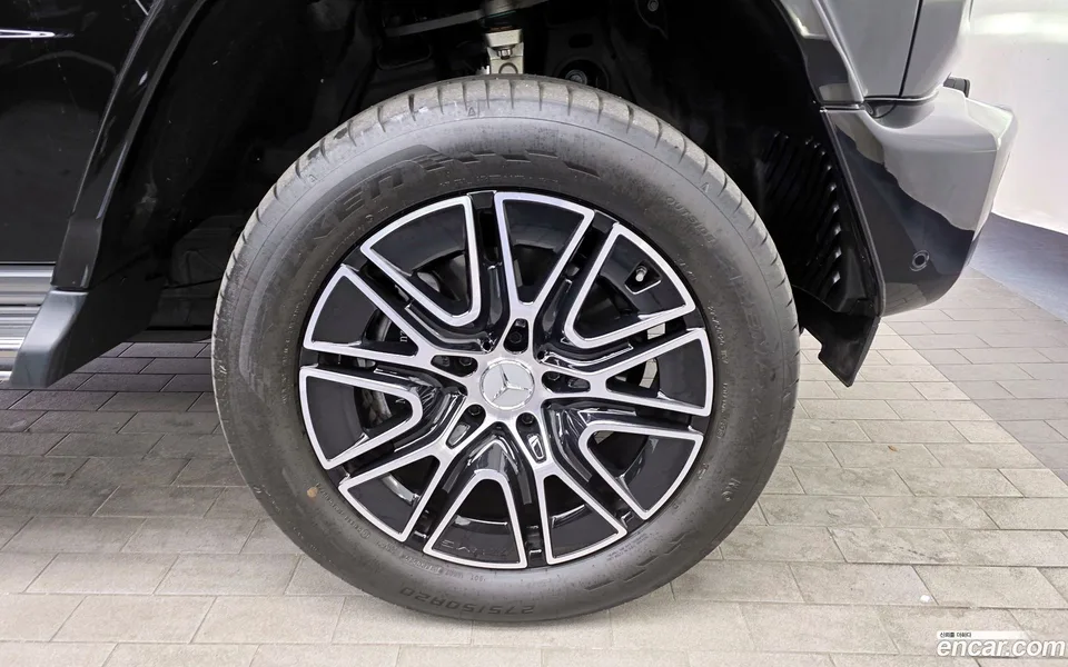 Mercedes-Benz G-Class G580 EQ 2025 — миниатюра 5