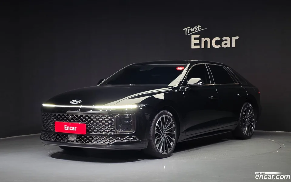 Hyundai Grandeur Hybrid 2023 — фото 1, купить с доставкой в Москву