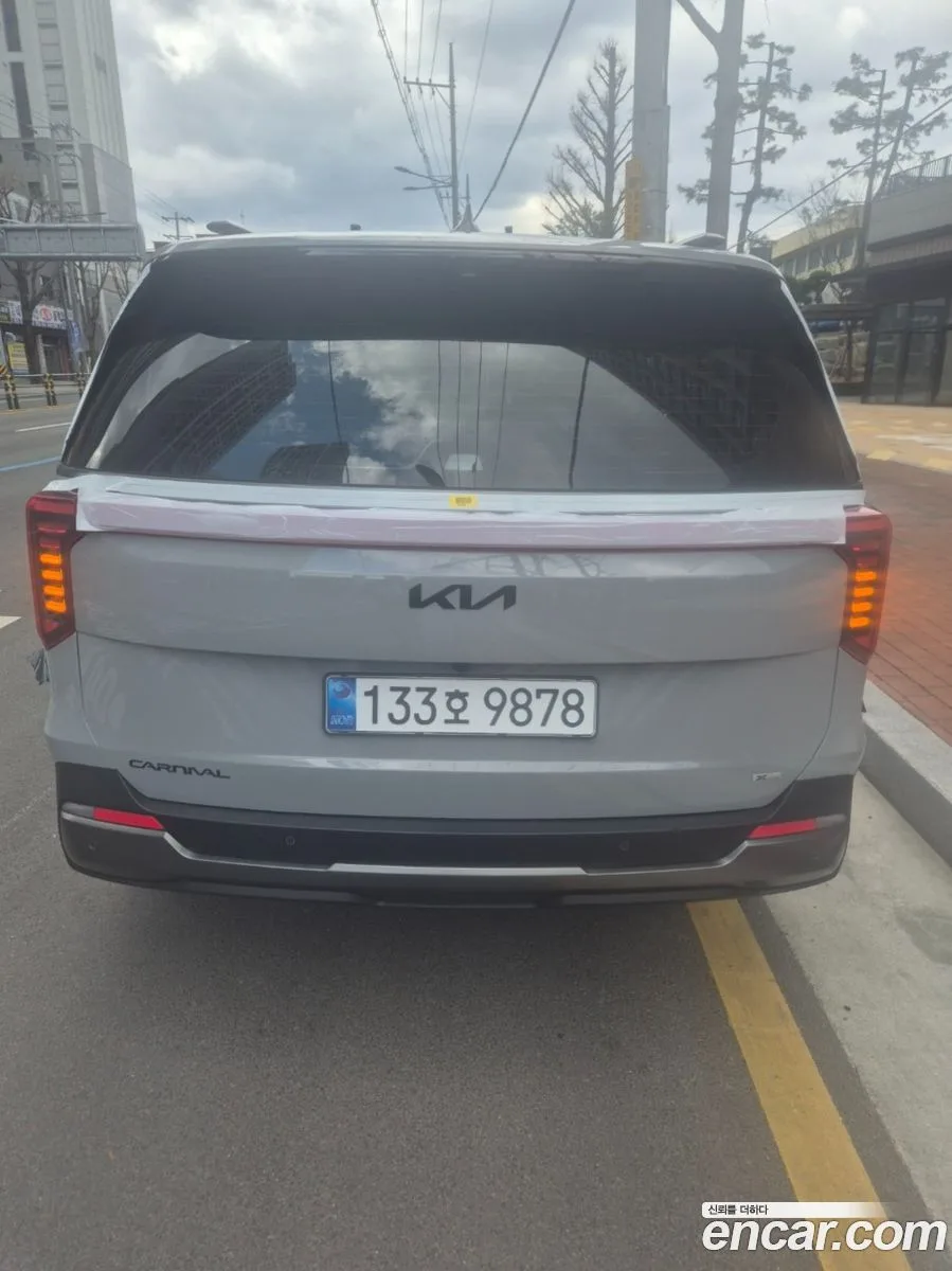 Kia Carnival HEV 7 X Line 2026 — миниатюра 4